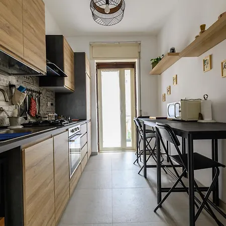 Via Coriolano 8 Apartment Naples Exterior photo